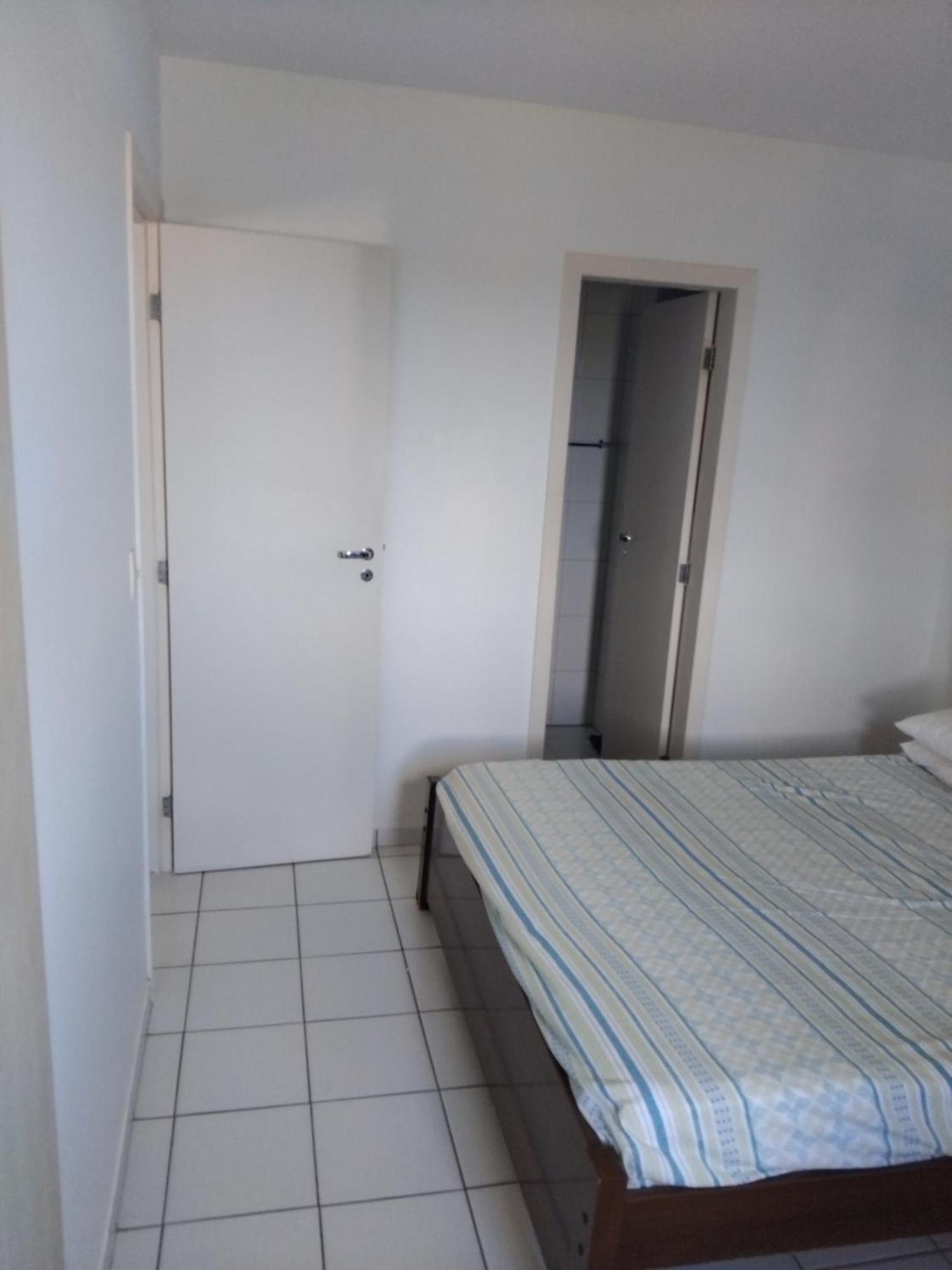 Apartamento Em Guarajuba 200M Da Praia 카마사리 외부 사진